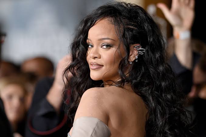 Rihanna - Kardashians feud: Why does Rihanna hate this family?